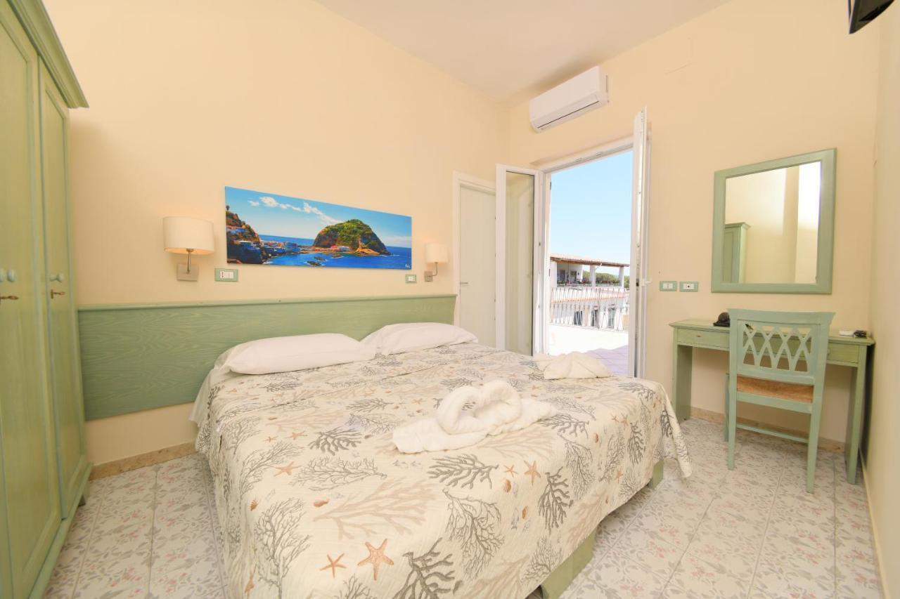 Albergo Atlantic อีสเกีย ภายนอก รูปภาพ