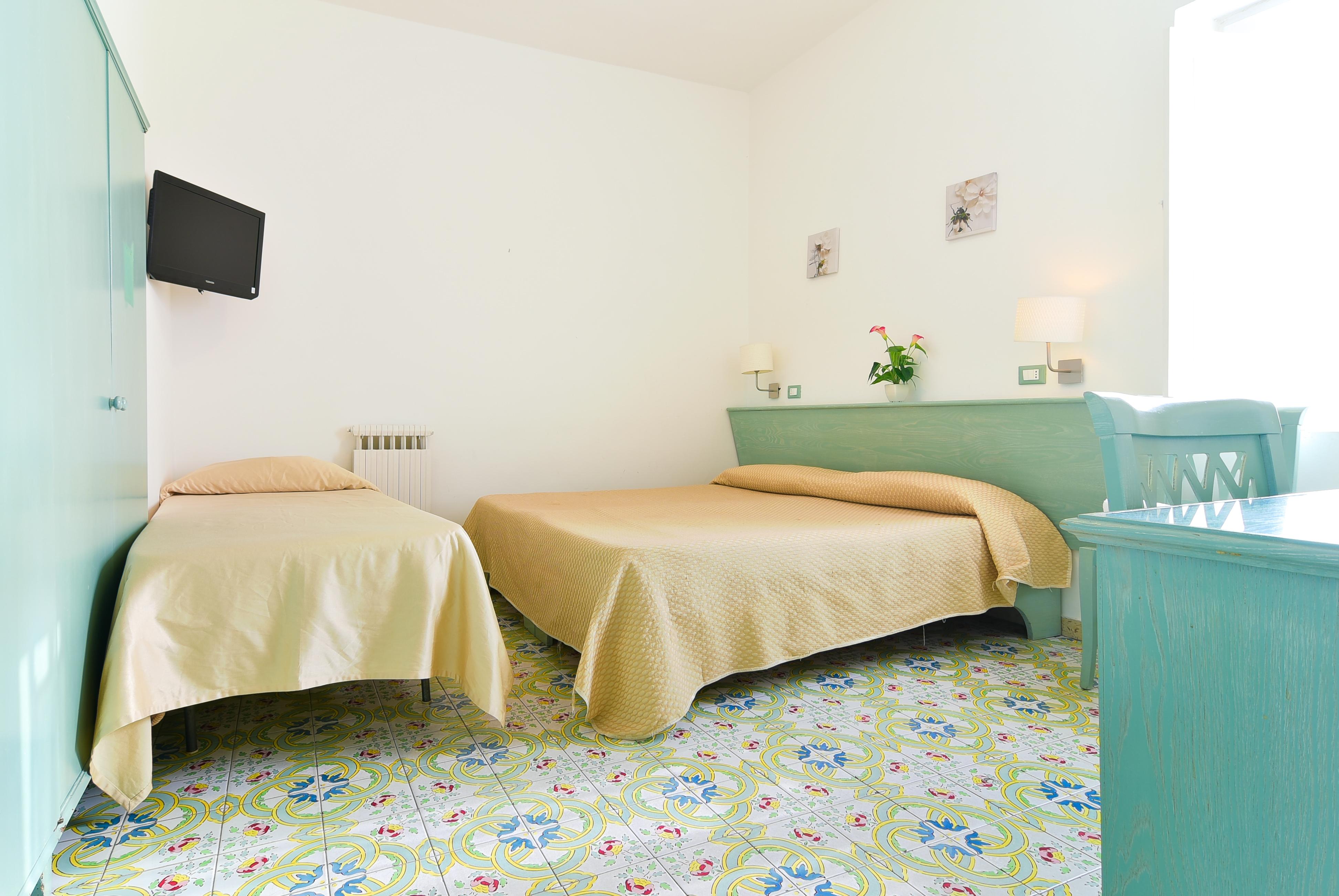 Albergo Atlantic อีสเกีย ภายนอก รูปภาพ