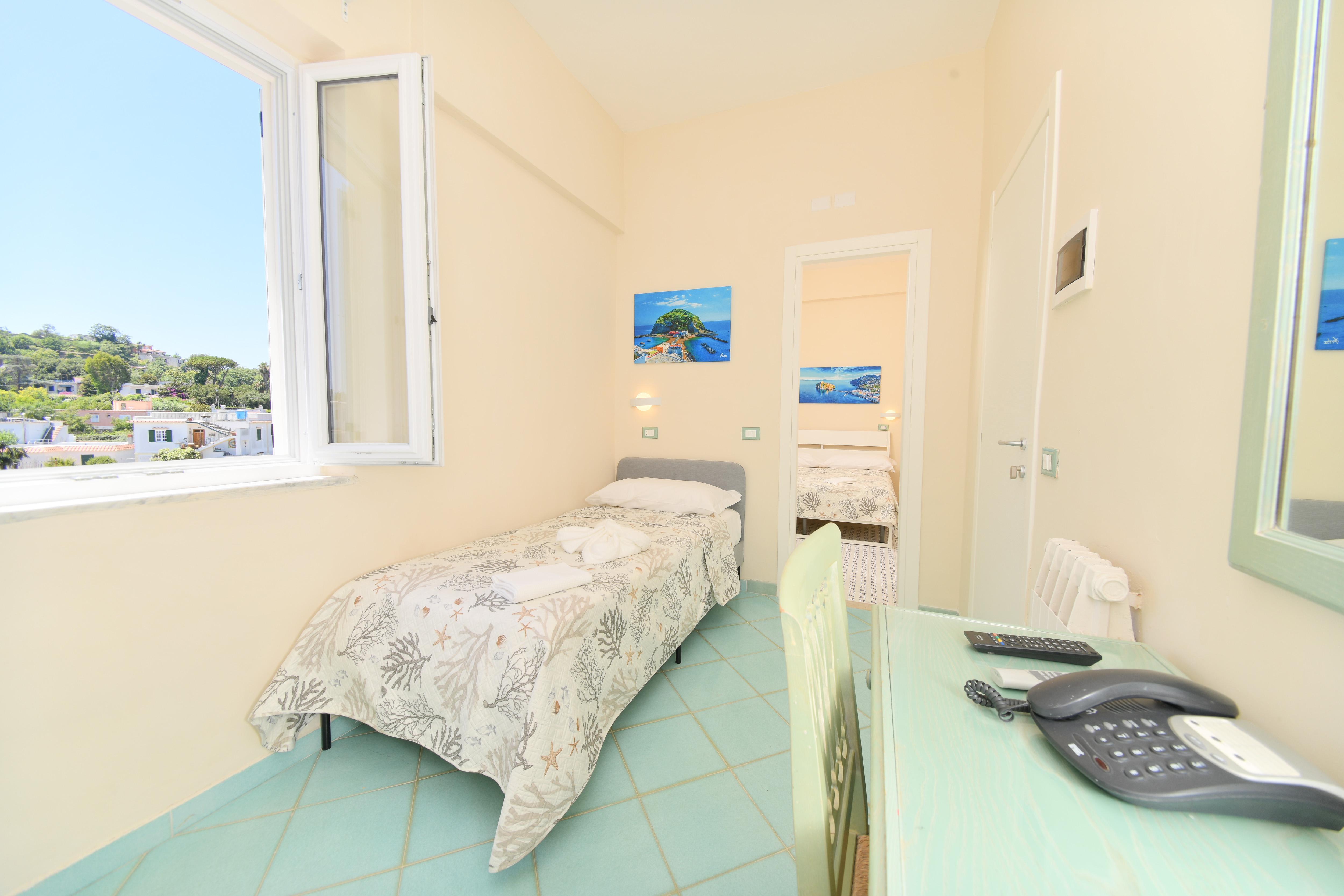 Albergo Atlantic อีสเกีย ภายนอก รูปภาพ